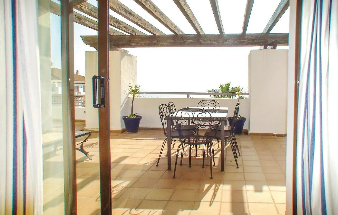 Nice Apartment In Lnea De La Concepcin With 3 Bedrooms, Wifi And Outdoor Swimming Pool 알카이데사