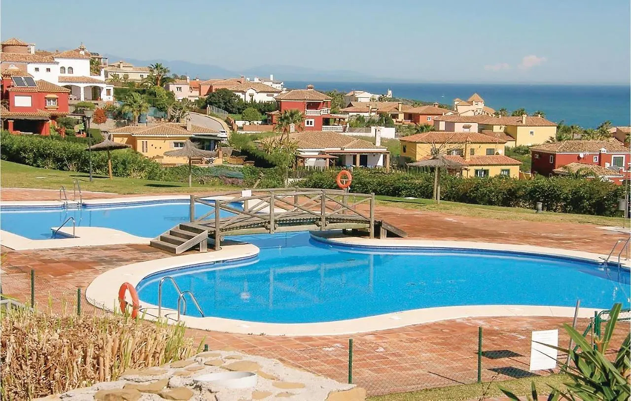 Nice Apartment In Lnea De La Concepcin With 3 Bedrooms, Wifi And Outdoor Swimming Pool 알카이데사
